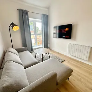 https://fountain-apartment-no-2-free-parking.yorkshirehotels.net
